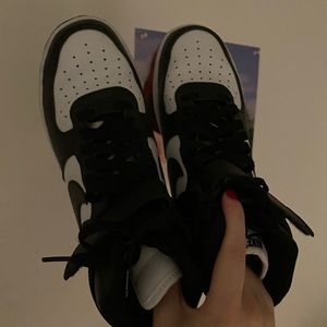 Nike high top AF1’s